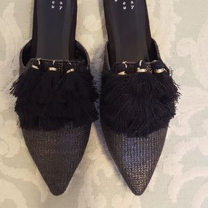 Black Mules w/tassle   NEW SZ 8